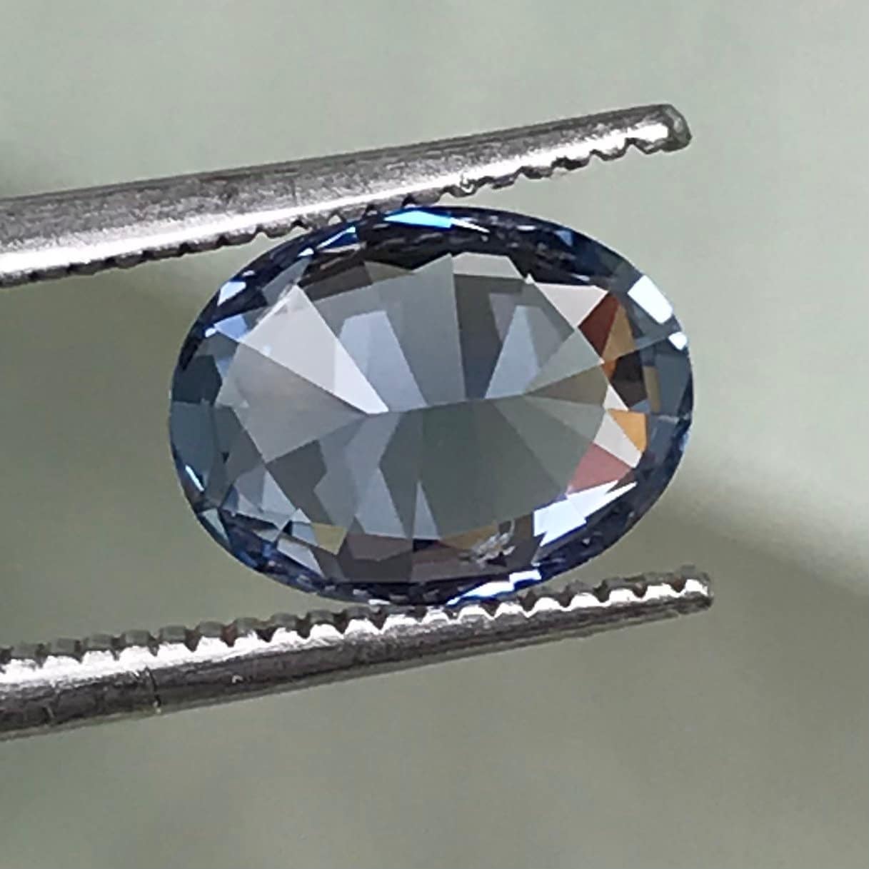 1.72 Cts Unheated Blue Sapphire - Natural Sparkling Blue Sapphire - Baza Boutique