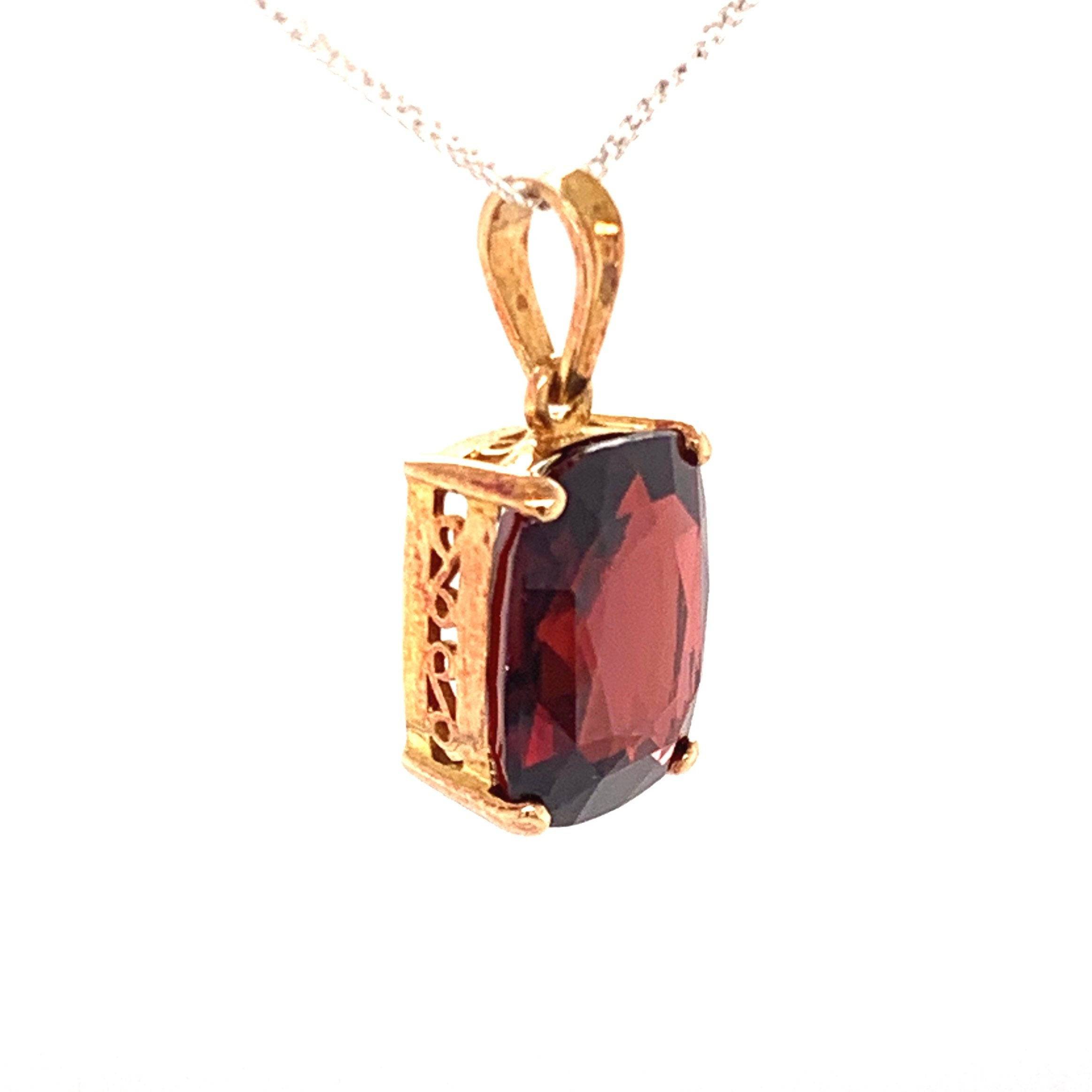 Natural Garnet 18kt solid Yellow Gold Pendant, Handcrafted Necklace,Gold Pendant, Natural Garnet Jewelry Making, Ceylon Jewelry Gift For Her - Baza Boutique 