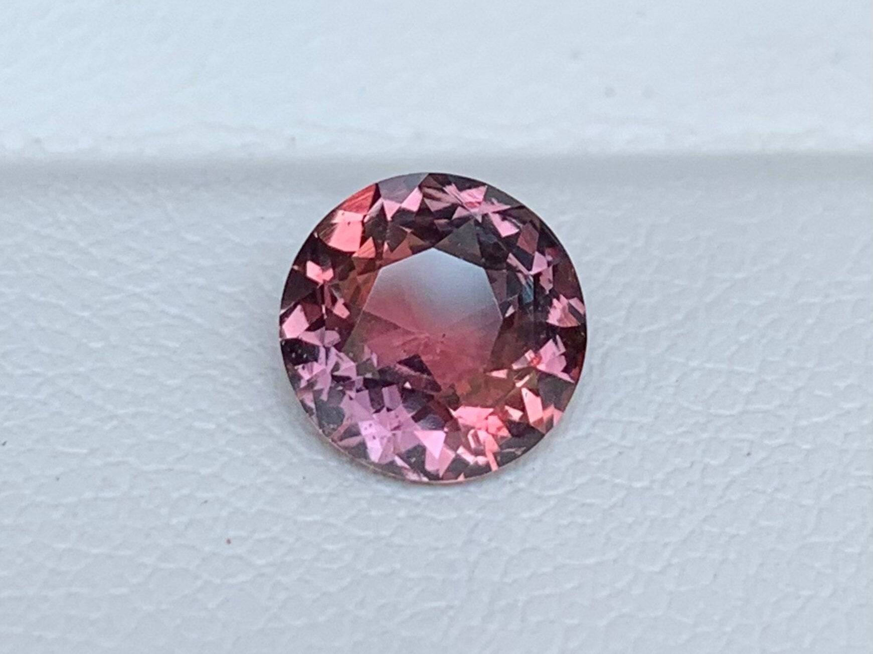 2.13 Cts Unheated Padparadscha Sapphire (UH) - Baza Boutique 