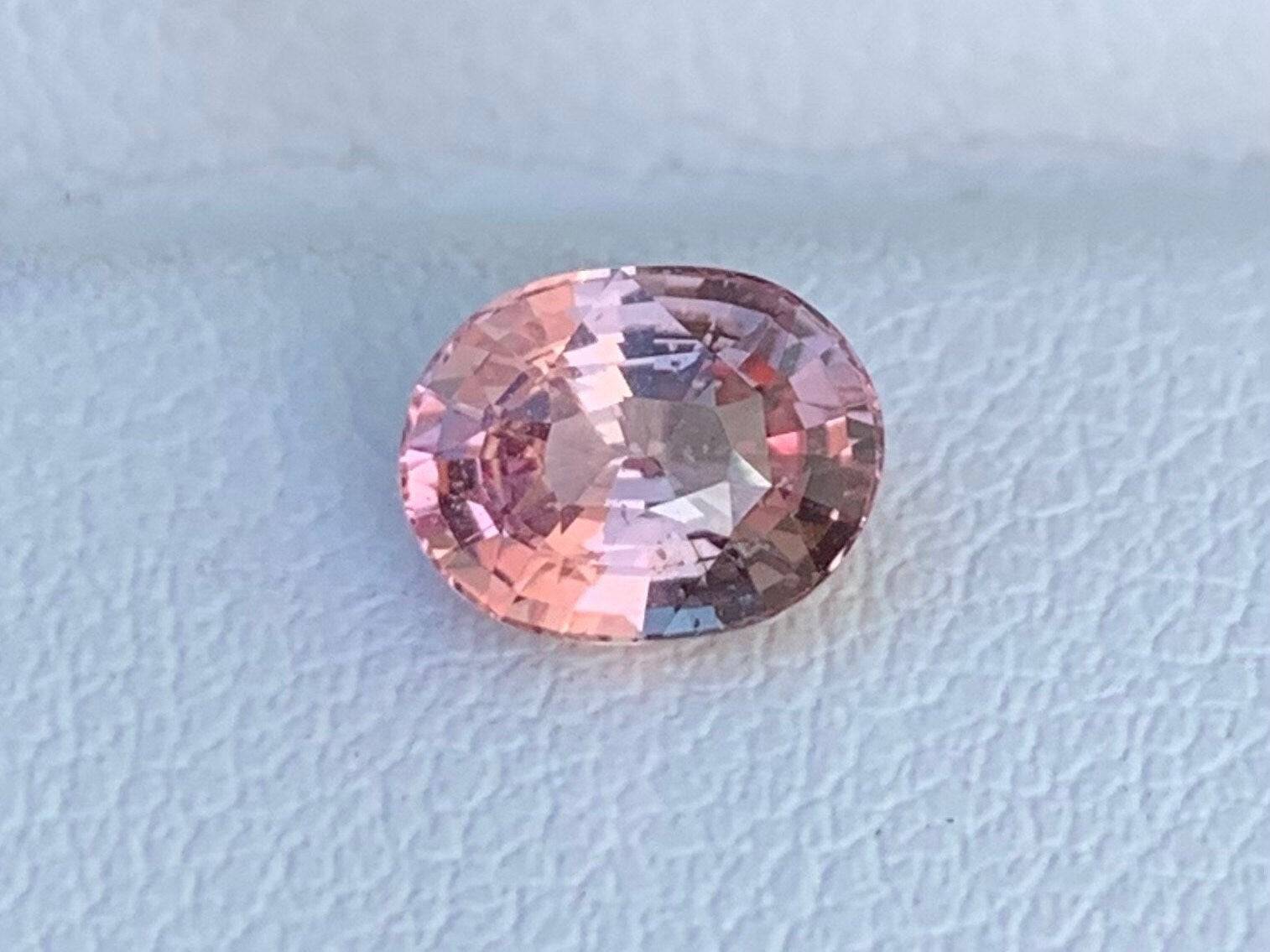 1.10 Cts Natural Padaparadscha Sapphire - (H) - Baza Boutique 