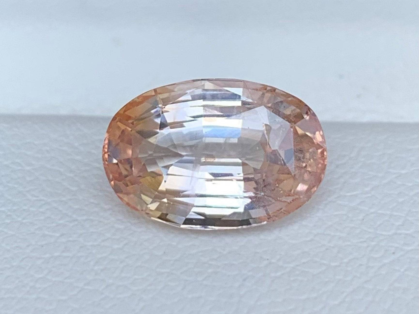 4.11 Cts Unheated Padparadscha Sapphire - (UH) - Baza Boutique 