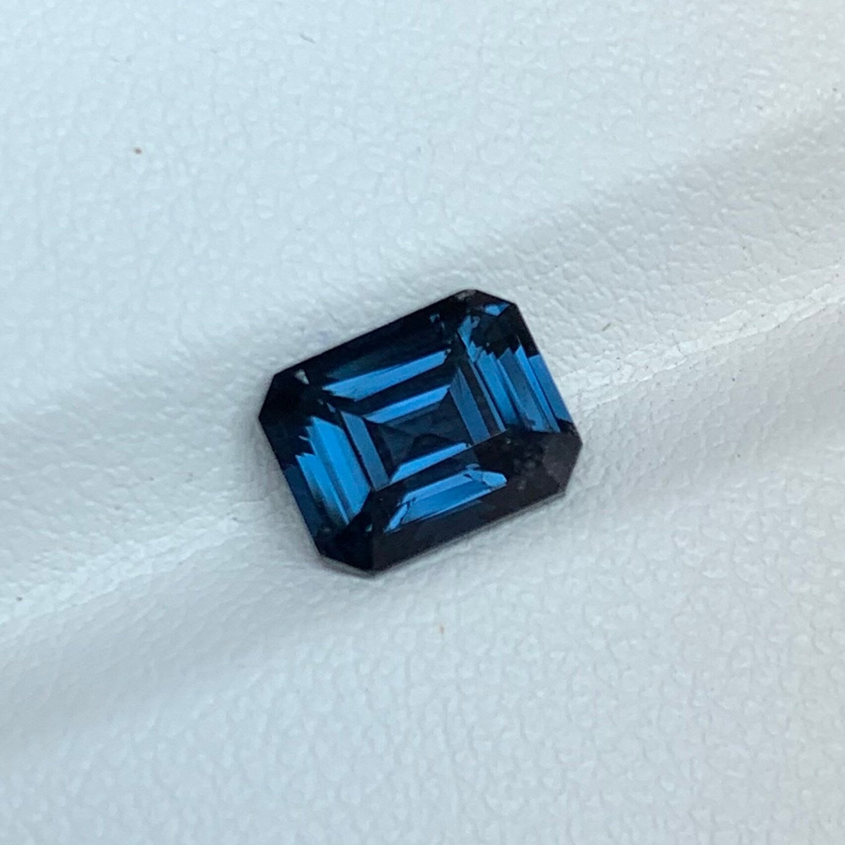 Cobalt Spinel 2.56 Carats , Gem Quality Blue Spinel, Fine Quality Spinal , Flawless Spinal , Unheated Spinal - CeylonFineGemsCo