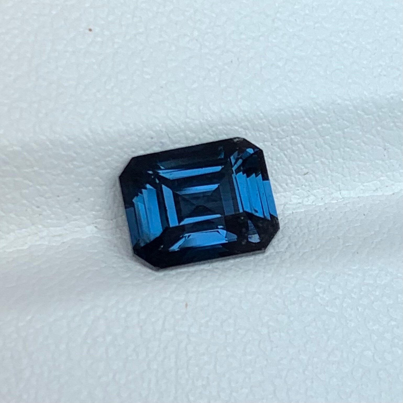 Cobalt Spinel 2.56 Carats , Gem Quality Blue Spinel, Fine Quality Spinal , Flawless Spinal , Unheated Spinal - CeylonFineGemsCo